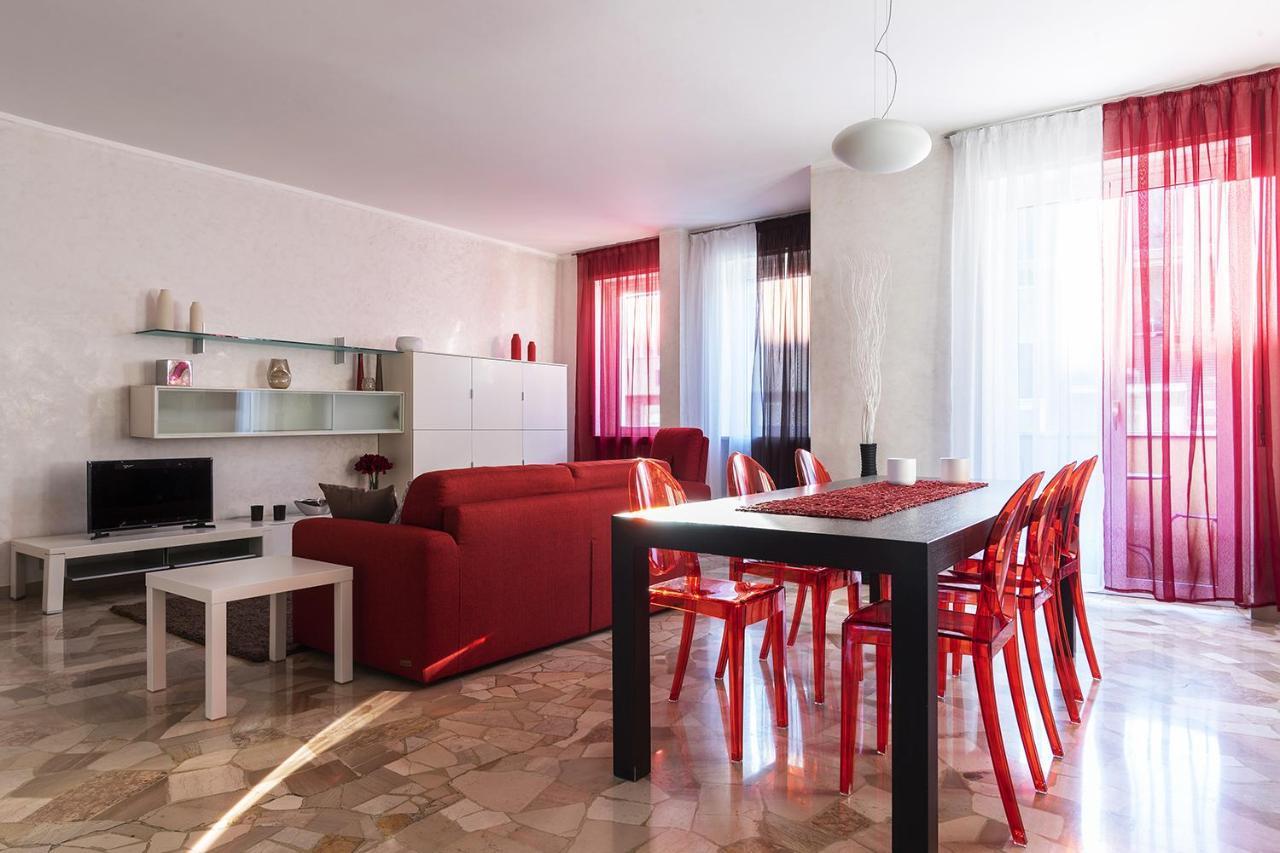 La Casa Di Cri Sul Naviglio Apartment Milan Bagian luar foto