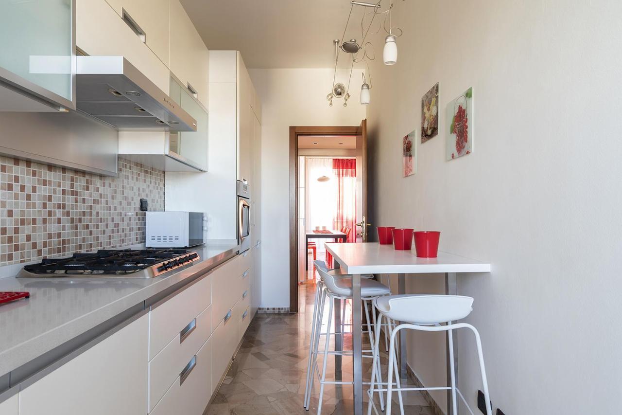 La Casa Di Cri Sul Naviglio Apartment Milan Bagian luar foto